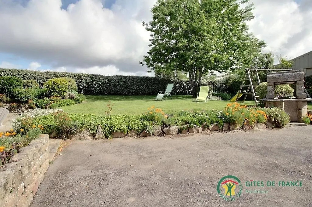 Holiday home 2 Route De L'Huitre Villa Locoal-Mendon France